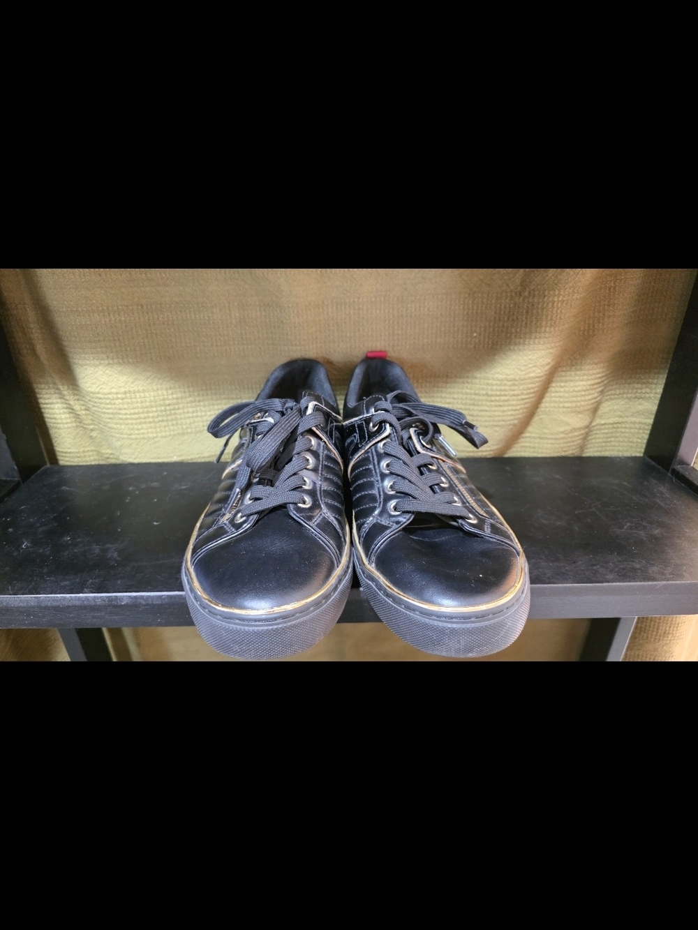 Guess Black Low-Top Women’s Sneakers with Subtle Gold Trim